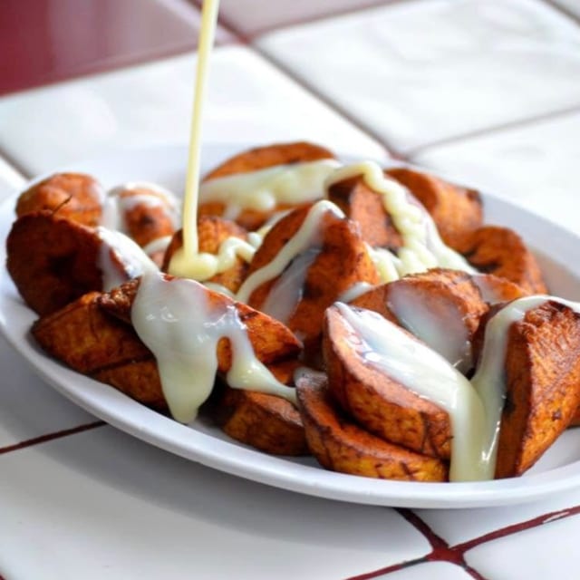 Platanos Con Crema.