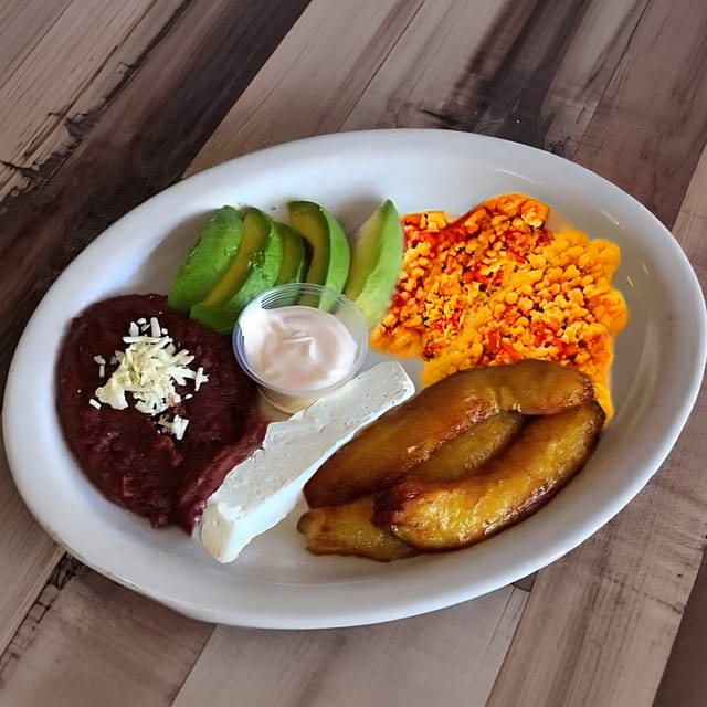 Huevos Revueltos.